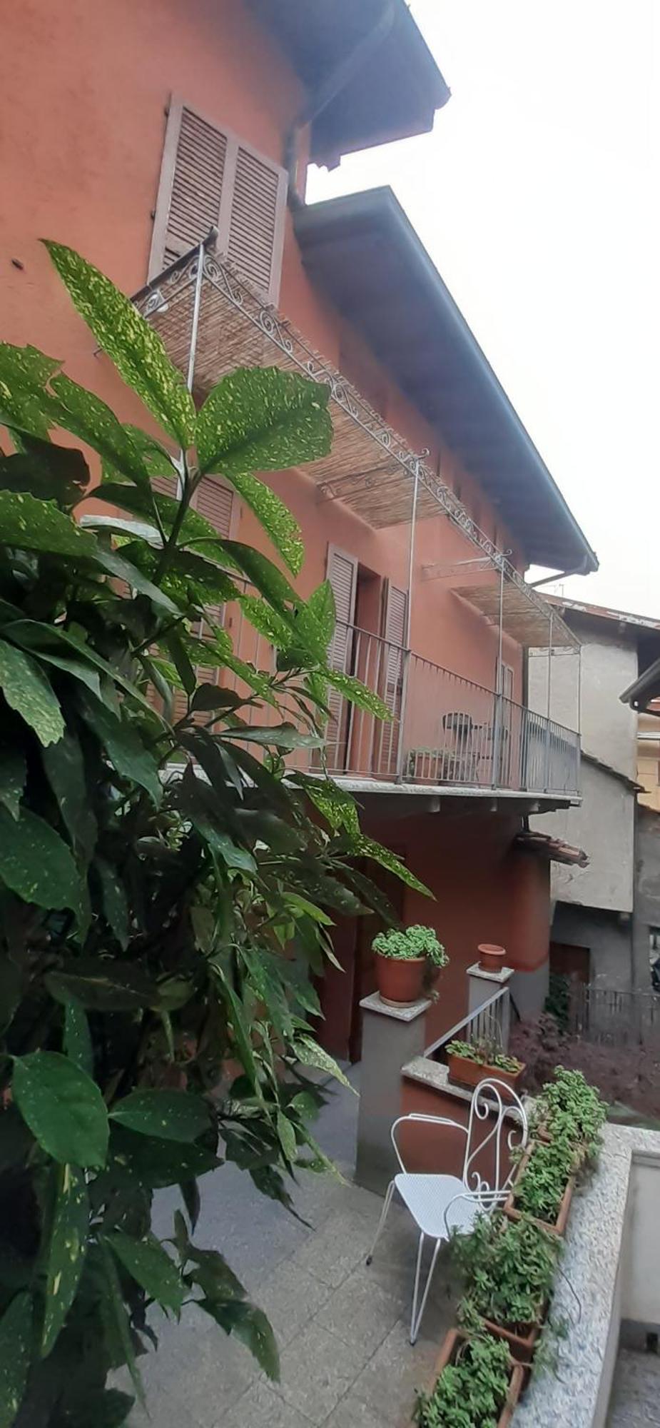 דירות בלאג'יו Relais Ai Campi מראה חיצוני תמונה